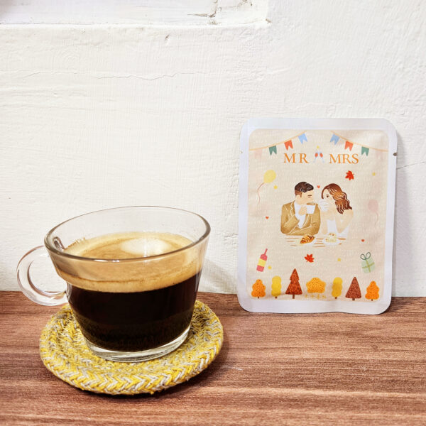 Alternative view of 似顏繪咖啡包-似顏繪婚禮小物-楓林派對